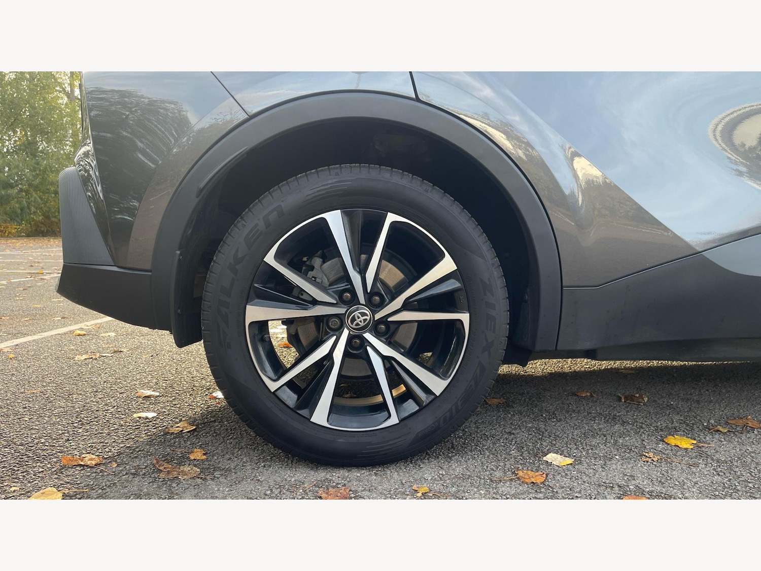 Used Toyota C-HR 2024 for sale - 76360112: Photo 20