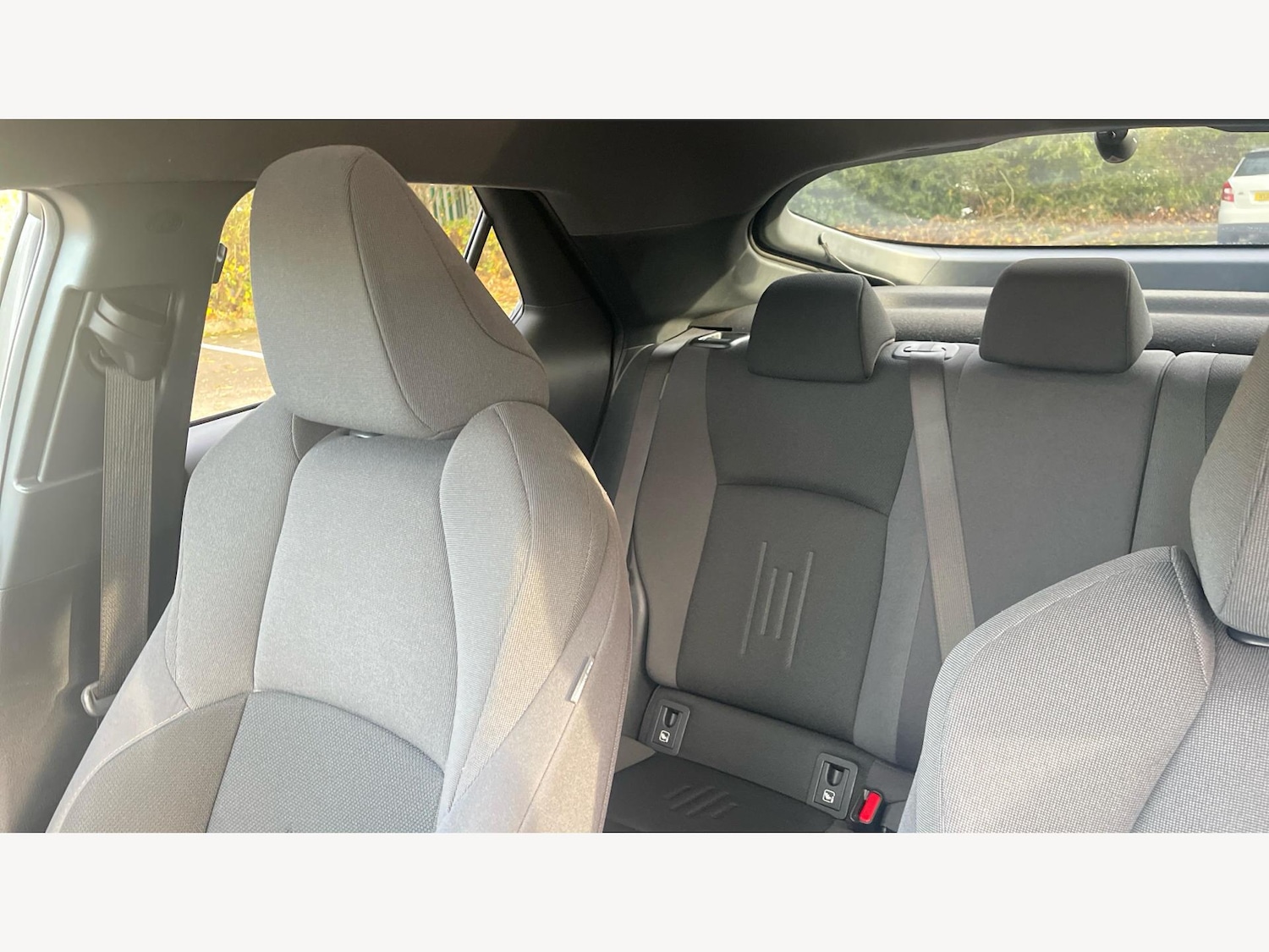 Used Toyota C-HR 2024 for sale - 76360112: Photo 22