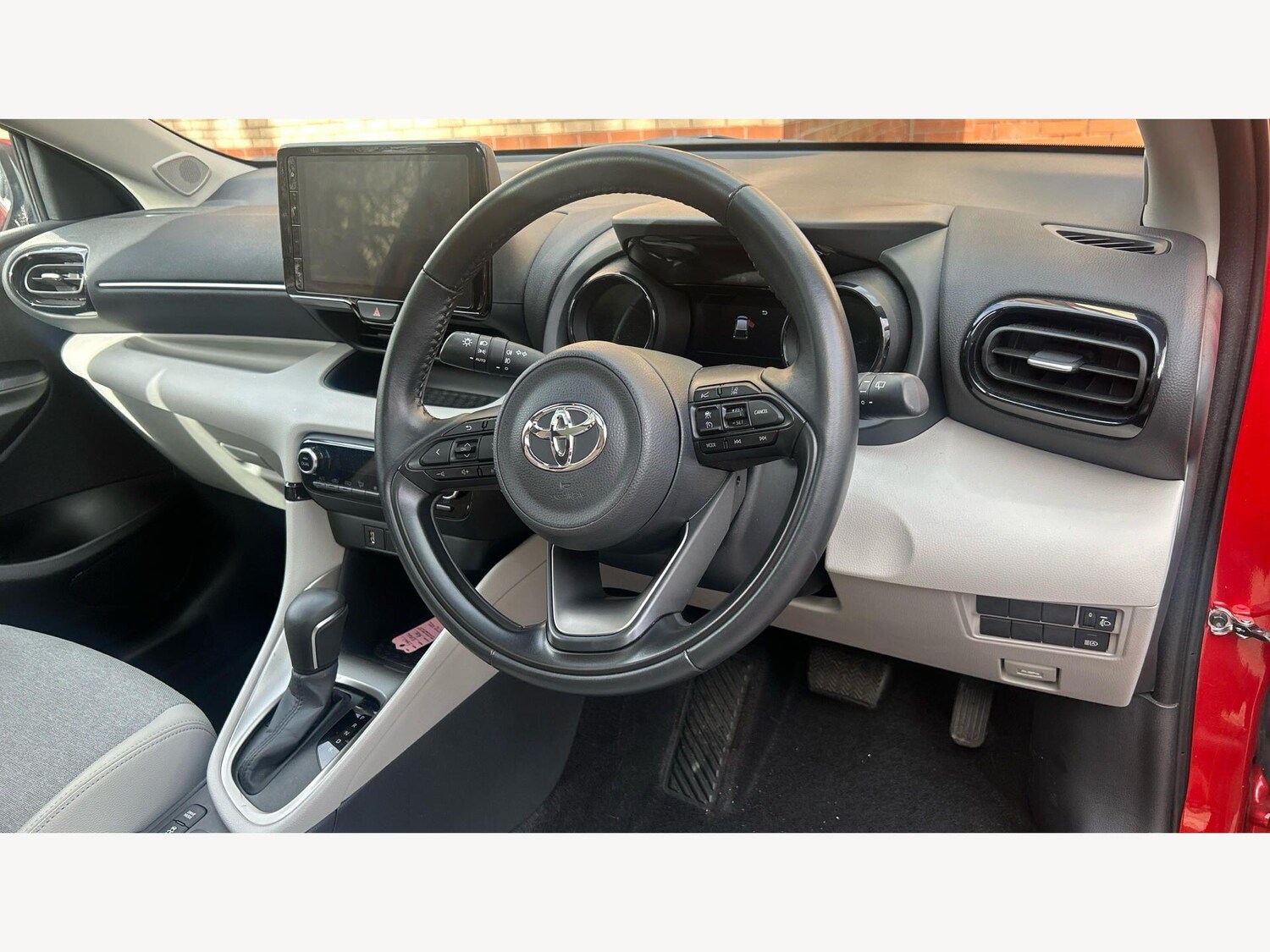 Used Toyota Yaris for sale - 77671549: Photo 10