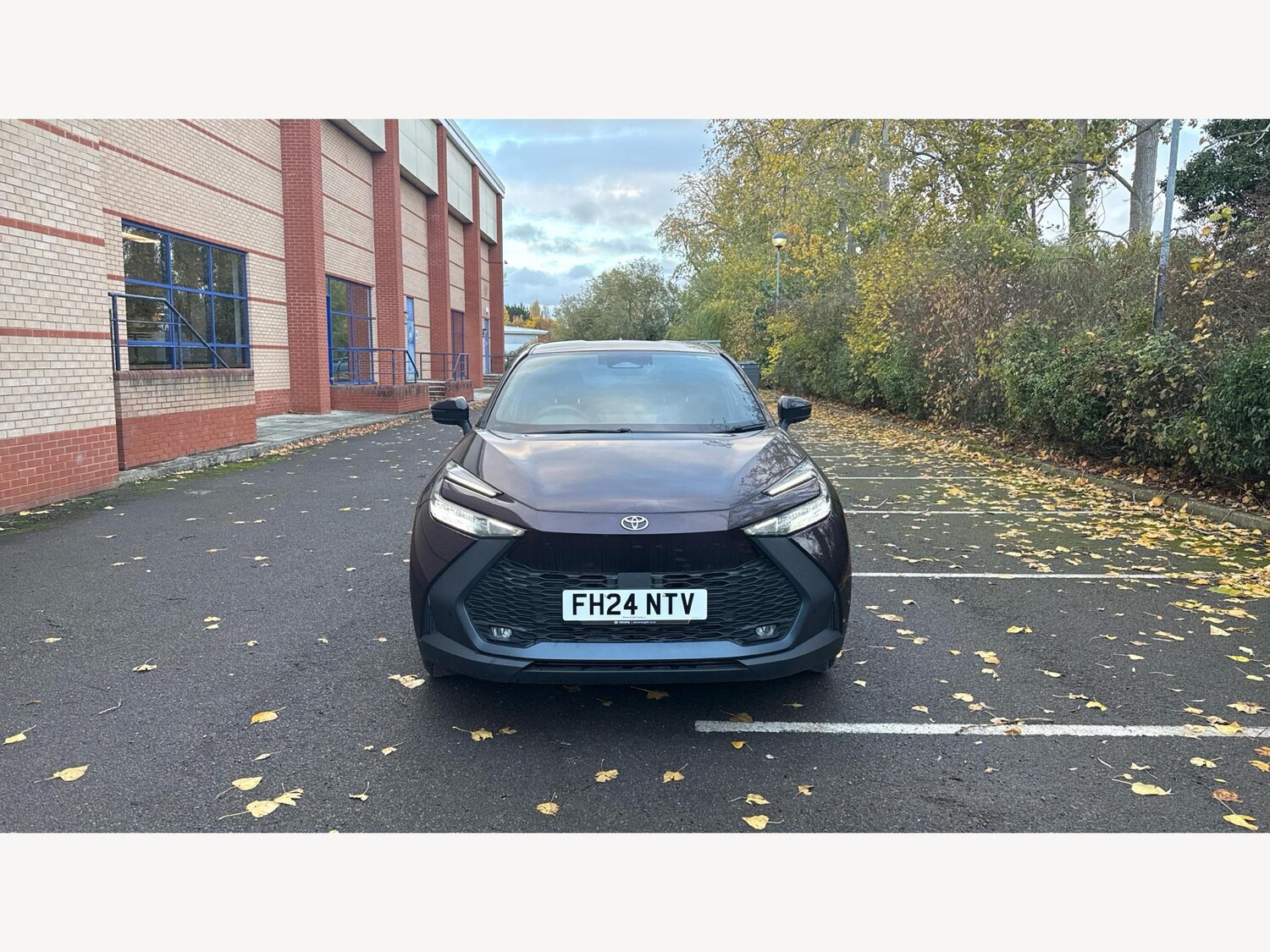 Used Toyota C-HR 2024 for sale - 76433303: Photo 17