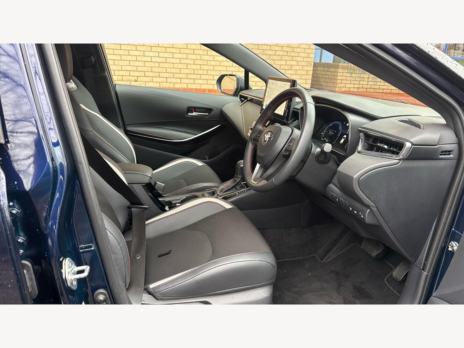 Used Toyota Corolla 2024 for sale - 77633968: Photo 13