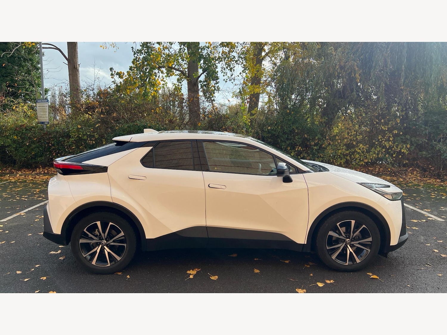 Used Toyota C-HR 2025 for sale - 76499066: Photo 18