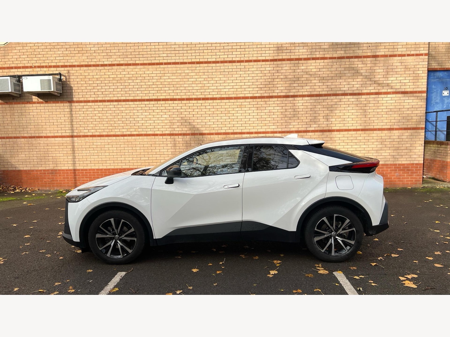 Used Toyota C-HR 2025 for sale - 76499066: Photo 19