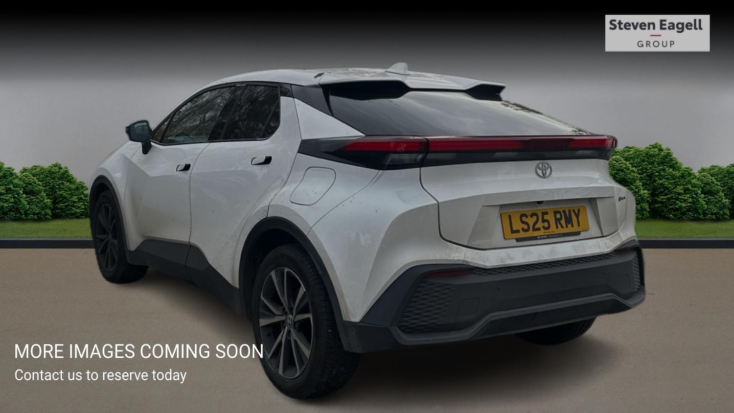 Used Toyota C-HR 2025 for sale - 76499066: Photo 2