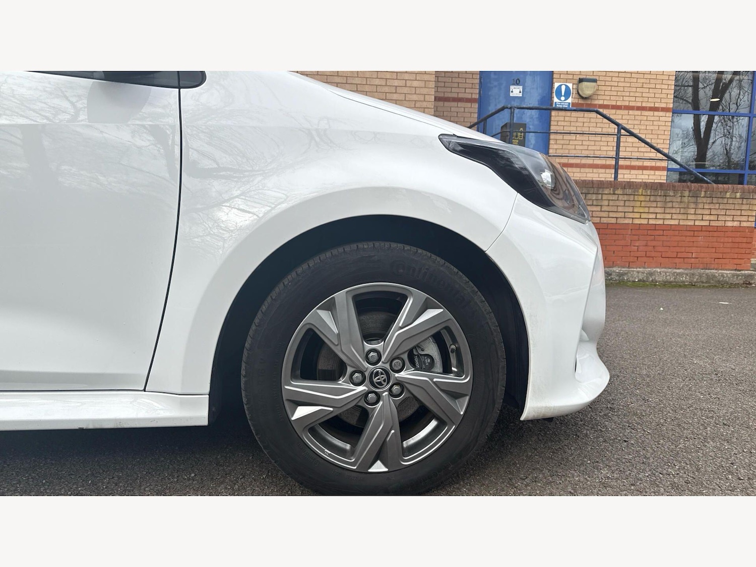 Used Toyota Yaris 2024 for sale - 77794456: Photo 20