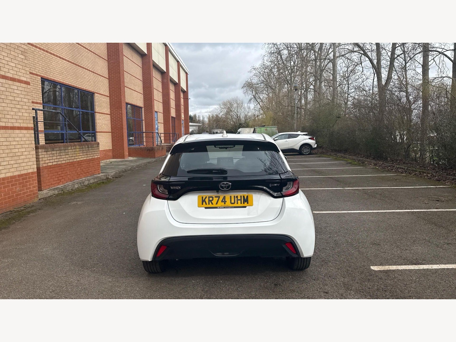 Used Toyota Yaris 2024 for sale - 77794456: Photo 21