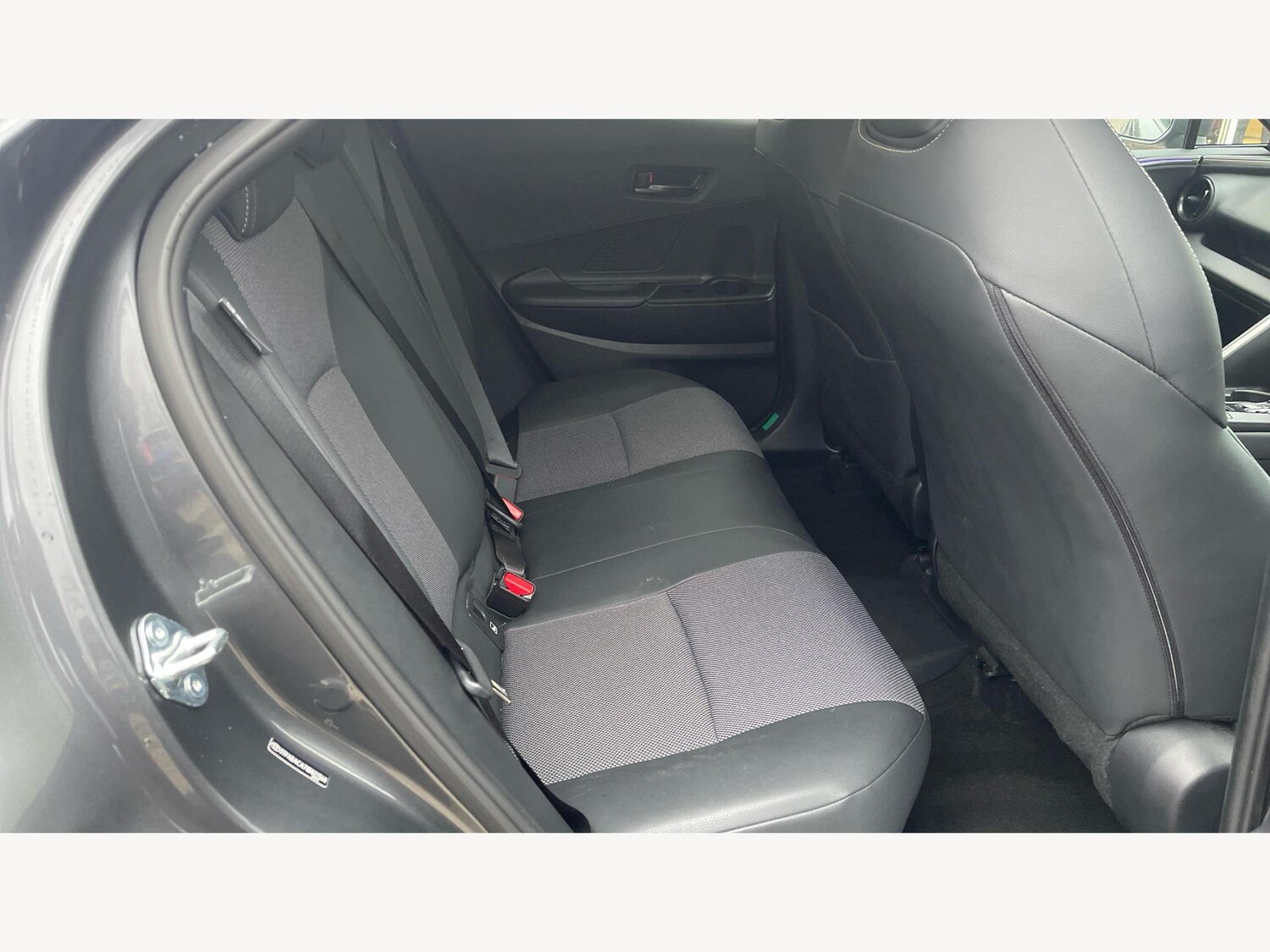 Used Toyota C-HR 2025 for sale - 78101154: Photo 14