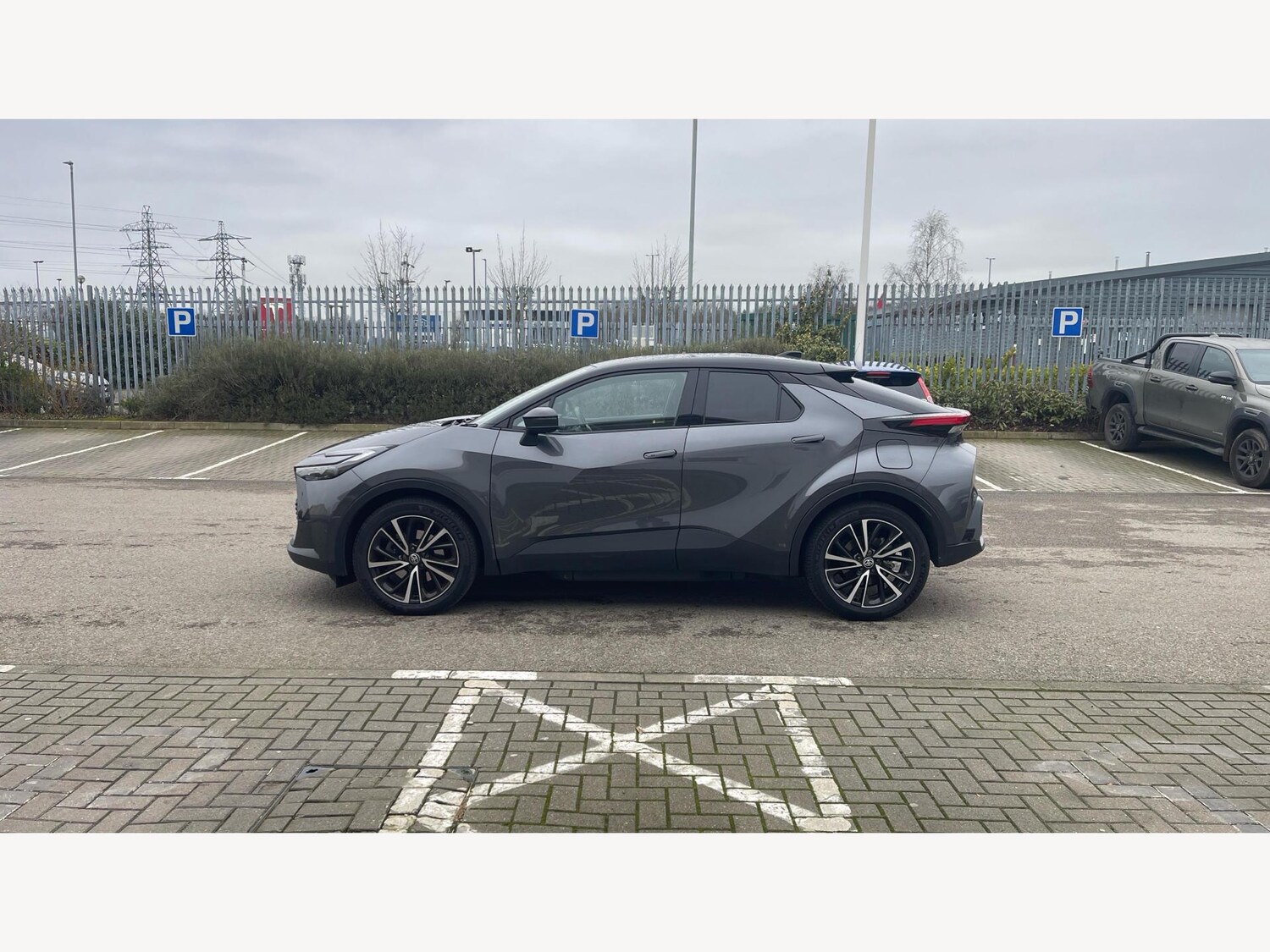 Used Toyota C-HR 2025 for sale - 78101154: Photo 19