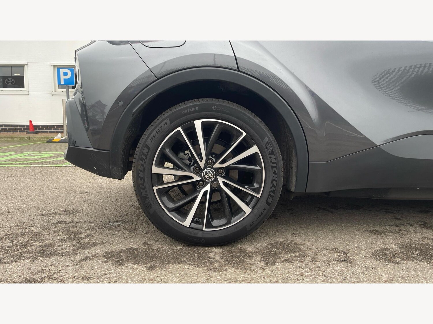 Used Toyota C-HR 2025 for sale - 78101154: Photo 20