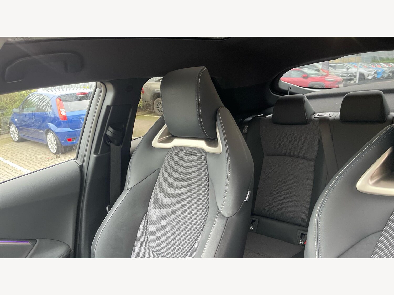 Used Toyota C-HR 2025 for sale - 78101154: Photo 22