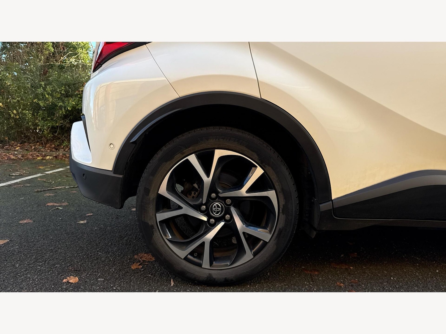 Used Toyota C-HR 2018 for sale - 76700825: Photo 20