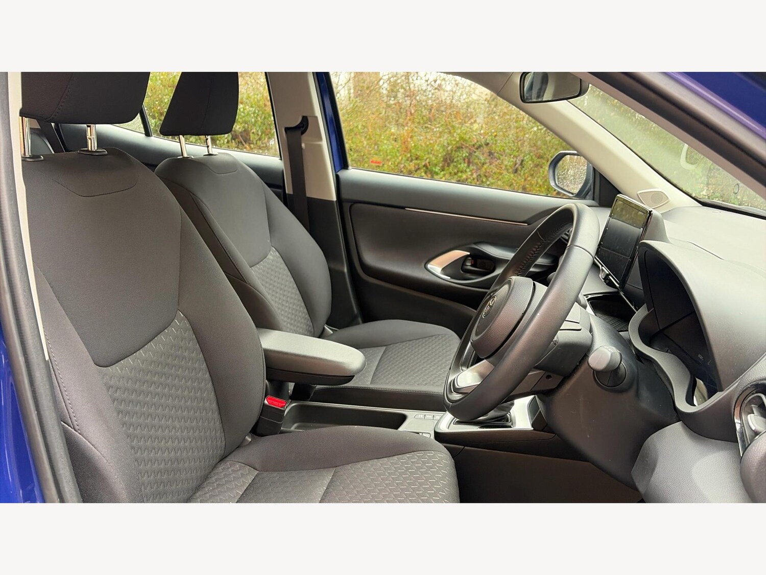 Used Toyota Yaris Cross 2024 for sale - 77456366: Photo 13