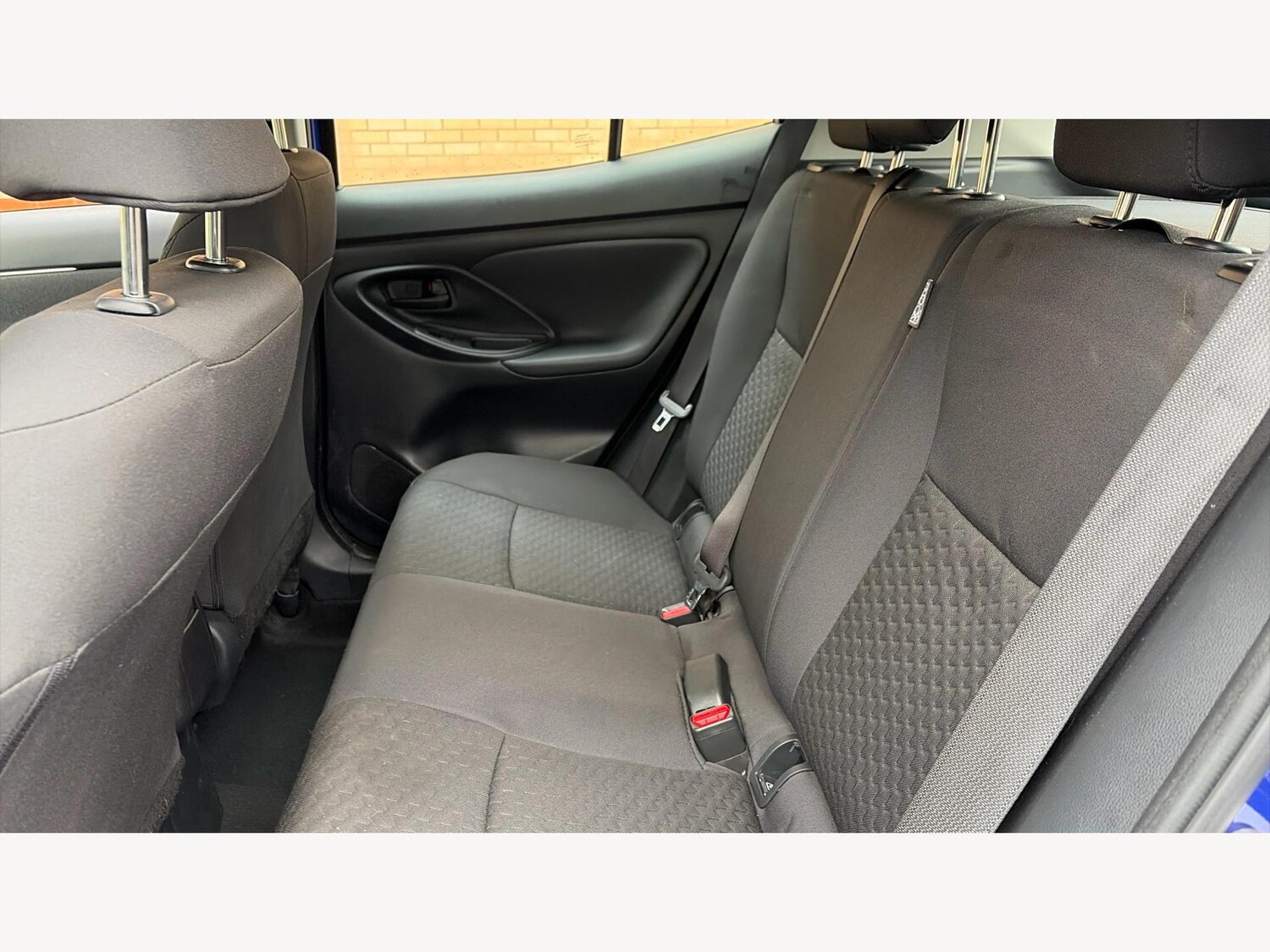 Used Toyota Yaris Cross 2024 for sale - 77456366: Photo 15