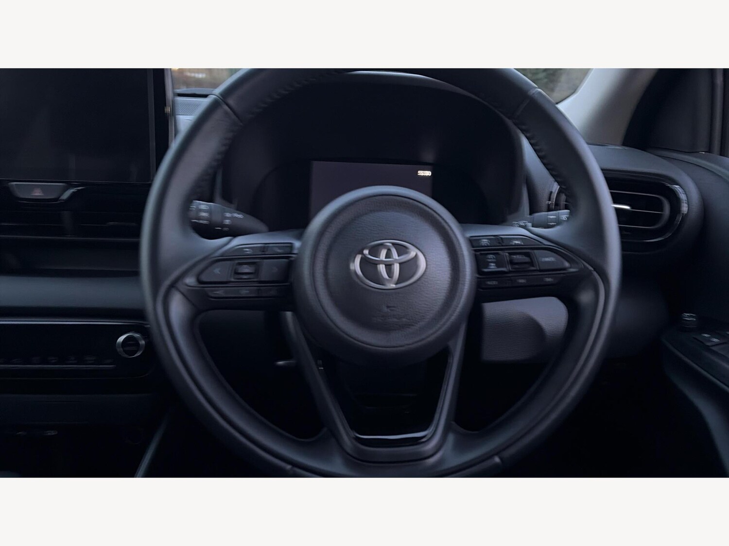 Used Toyota Yaris 2024 for sale - 77254590: Photo 10