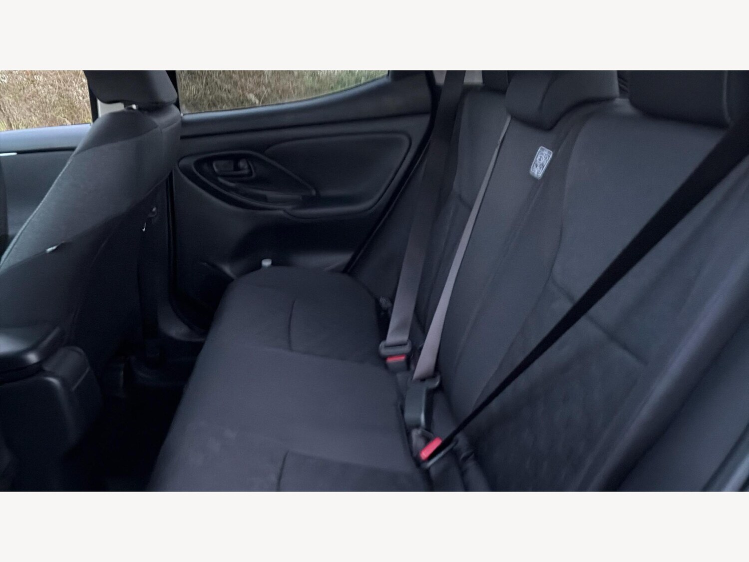 Used Toyota Yaris 2024 for sale - 77254590: Photo 15