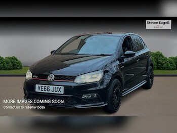 Used Volkswagen Polo 2016 for sale - 76886342: Photo