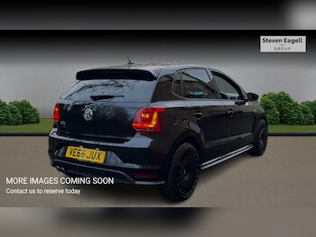 Used Volkswagen Polo 2016 for sale - 76886342: Photo