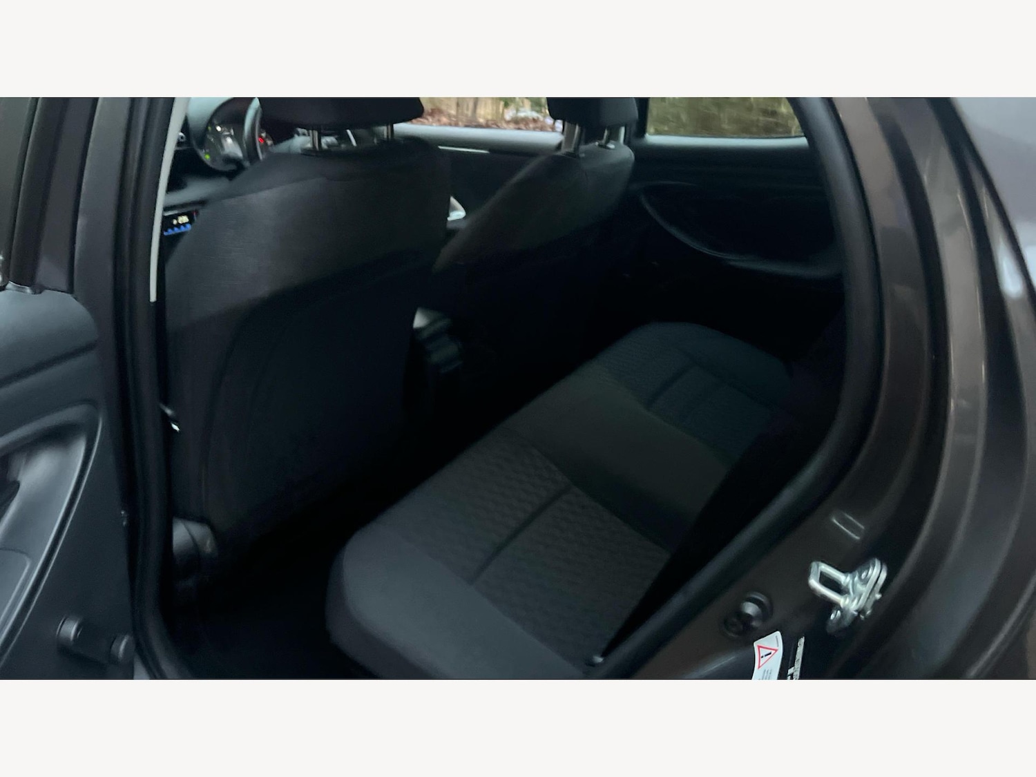 Used Toyota Yaris for sale - 77229662: Photo 15