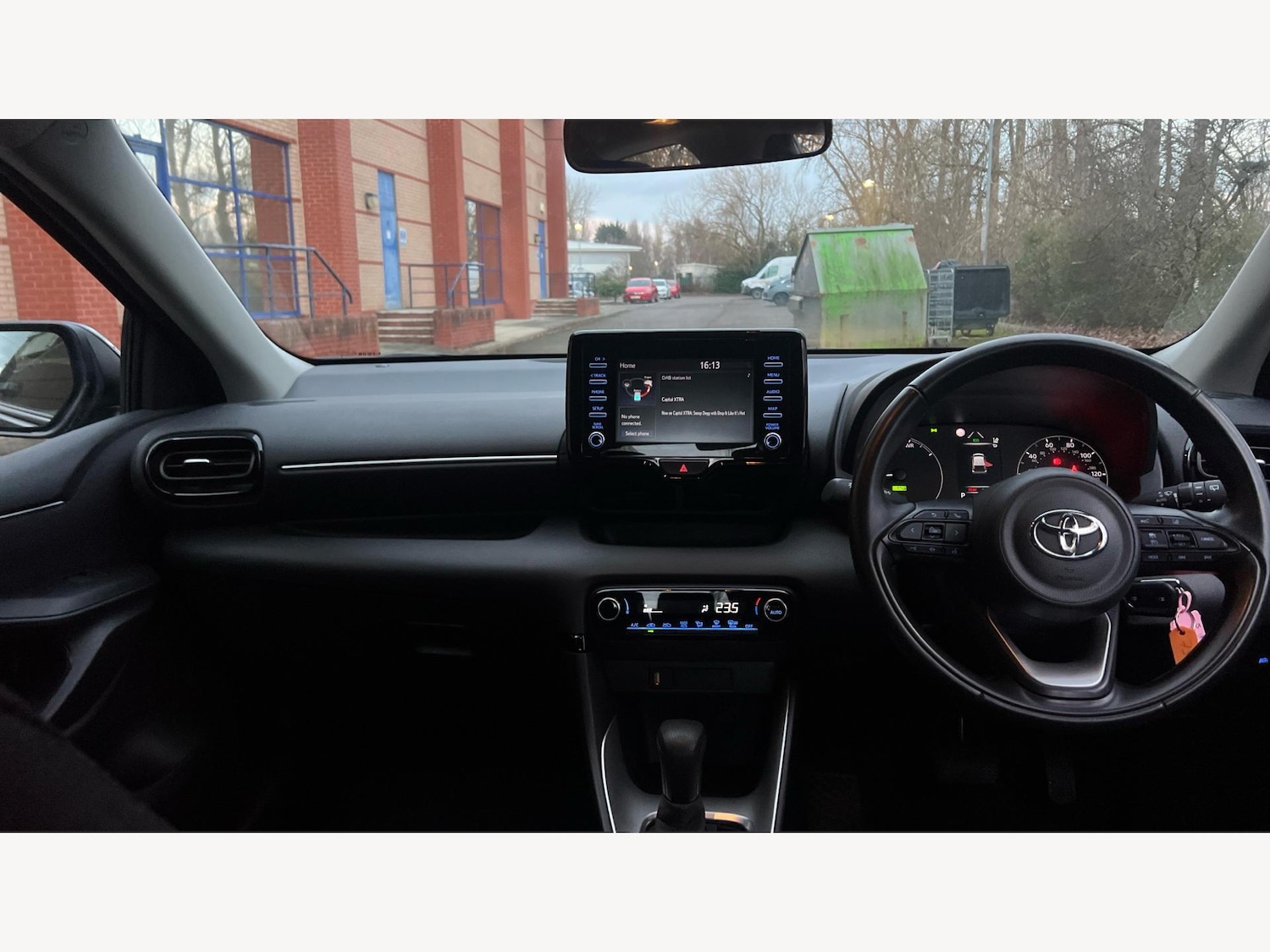 Used Toyota Yaris for sale - 77229662: Photo 7