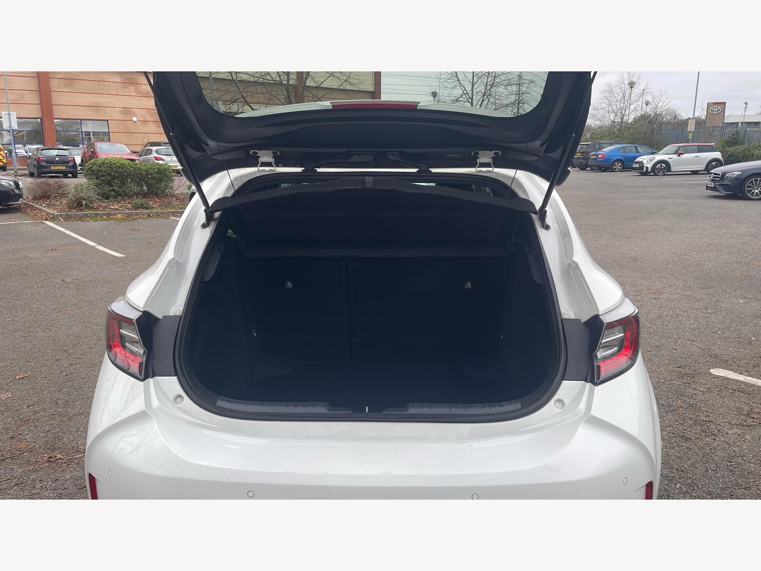 Used Toyota Corolla 2019 for sale - 77120689: Photo 16