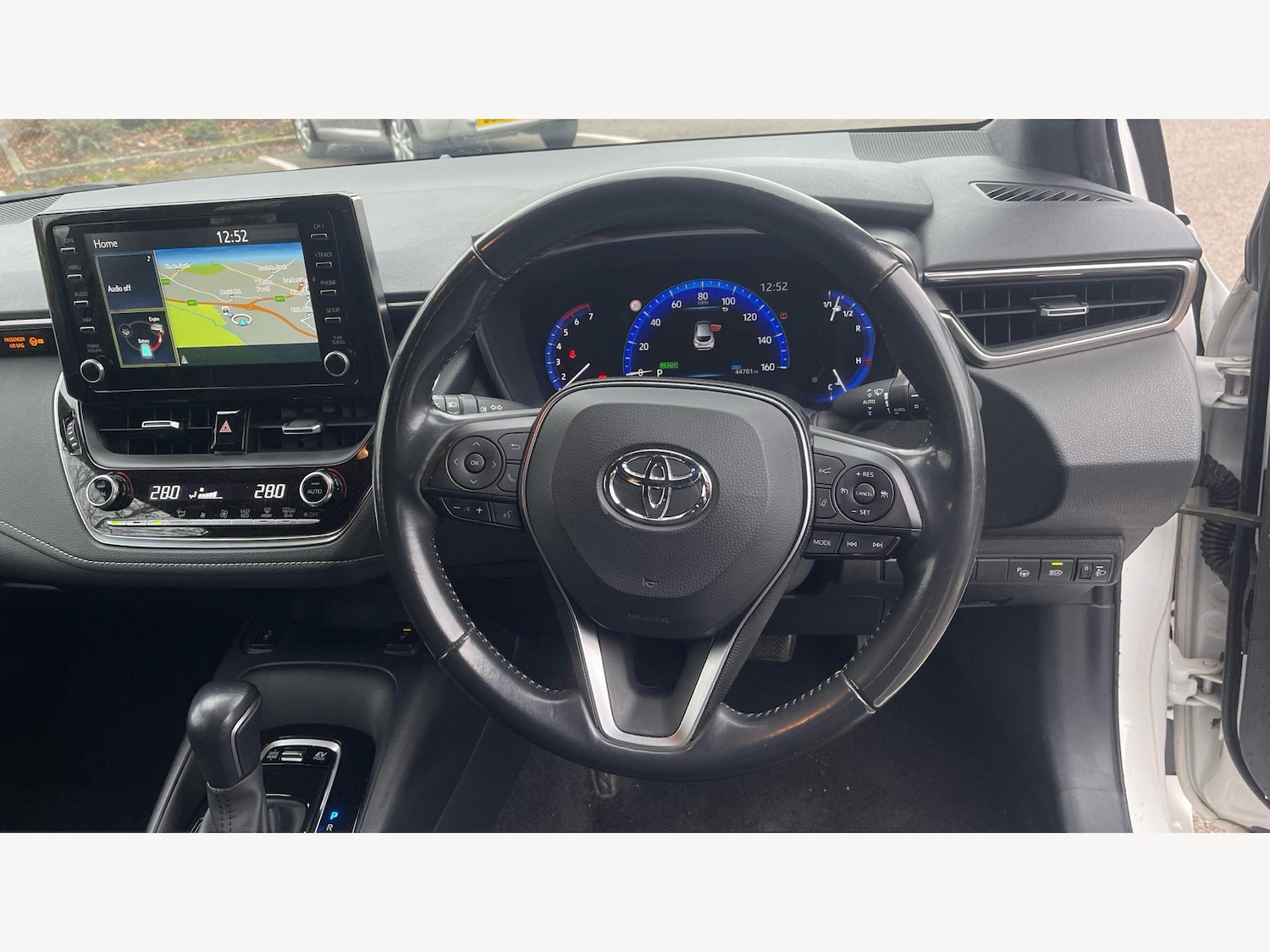 Used Toyota Corolla 2019 for sale - 77120689: Photo 8