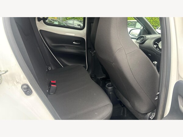 Used Toyota Aygo X 2023 for sale - 76189306: Photo 14