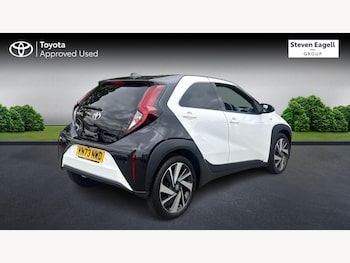 Used Toyota Aygo X 2023 for sale - 76189306: Photo 2