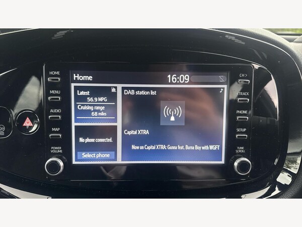 Used Toyota Aygo X 2023 for sale - 76189306: Photo 9