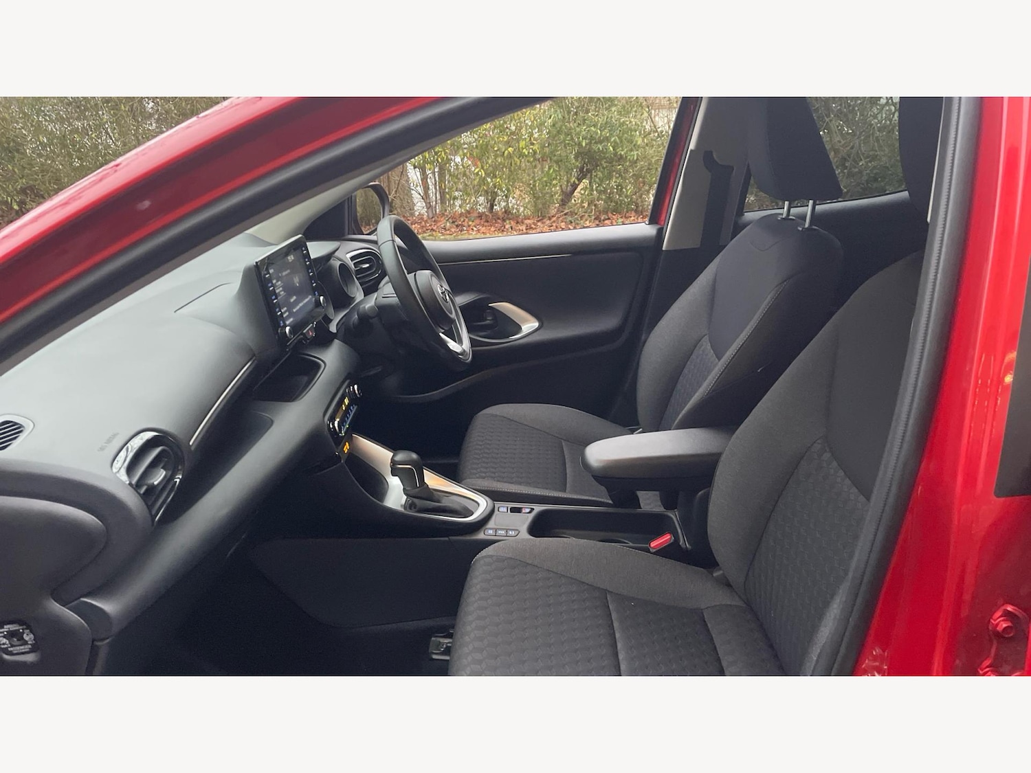 Used Toyota Yaris 2023 for sale - 77166916: Photo 12