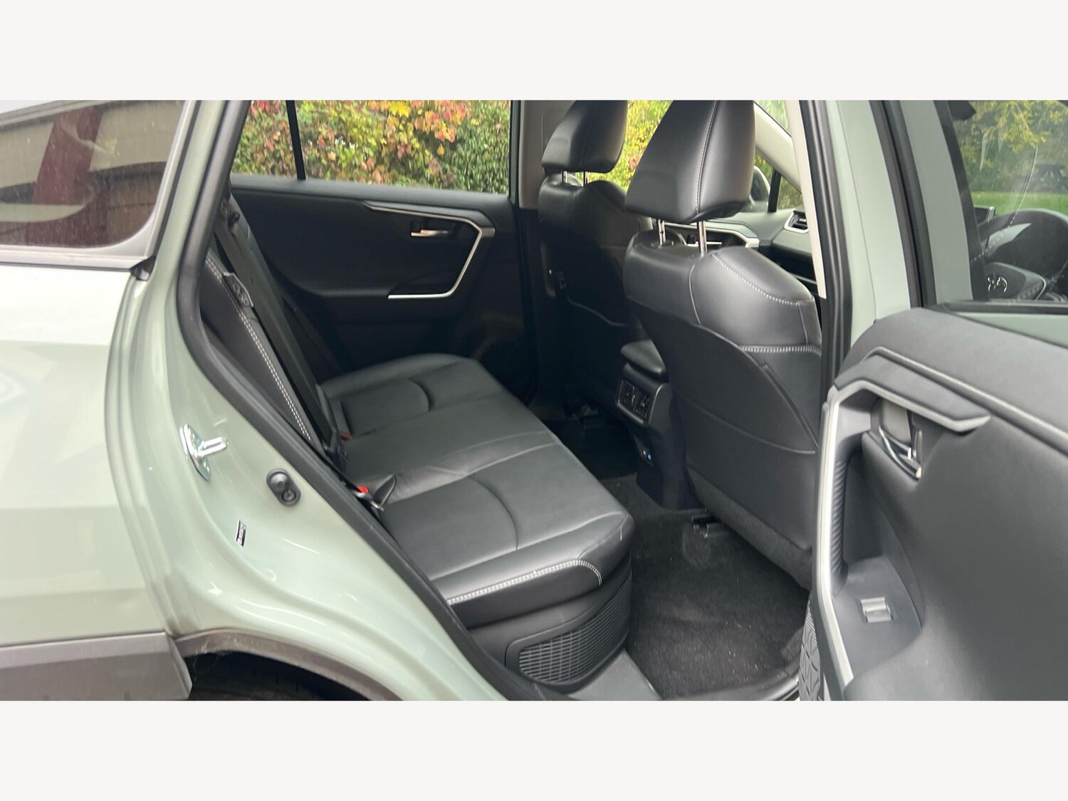 Used Toyota RAV4 2022 for sale - 76314797: Photo 14