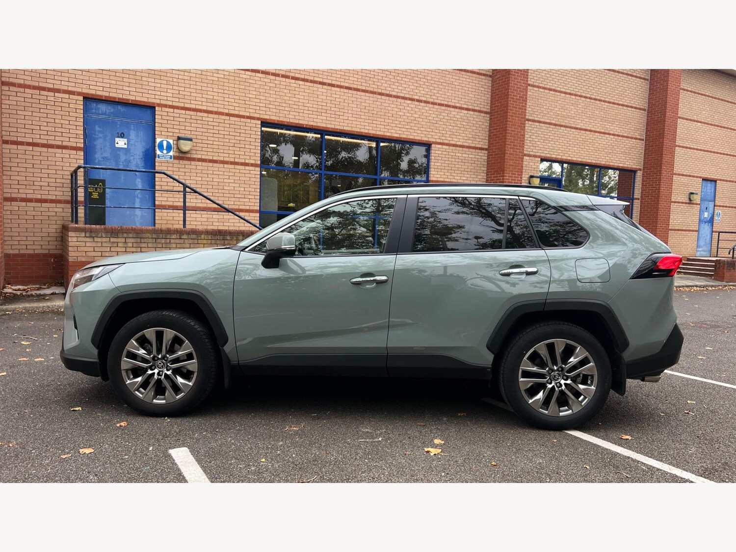 Used Toyota RAV4 2022 for sale - 76314797: Photo 19