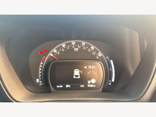 Used Toyota Aygo X 2022 for sale - 76200660: Photo 11
