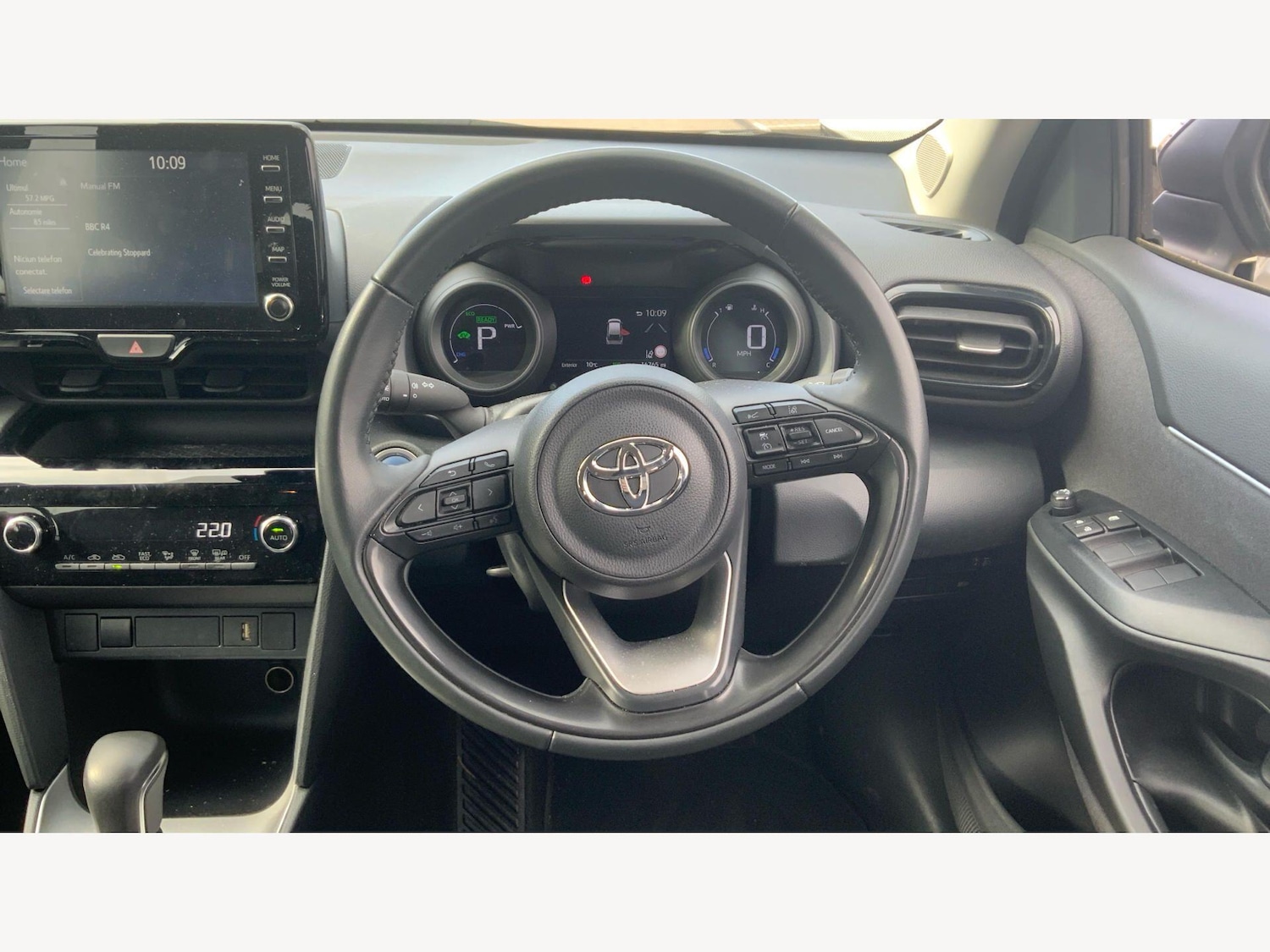 Used Toyota Yaris Cross 2023 for sale - 78204703: Photo 8