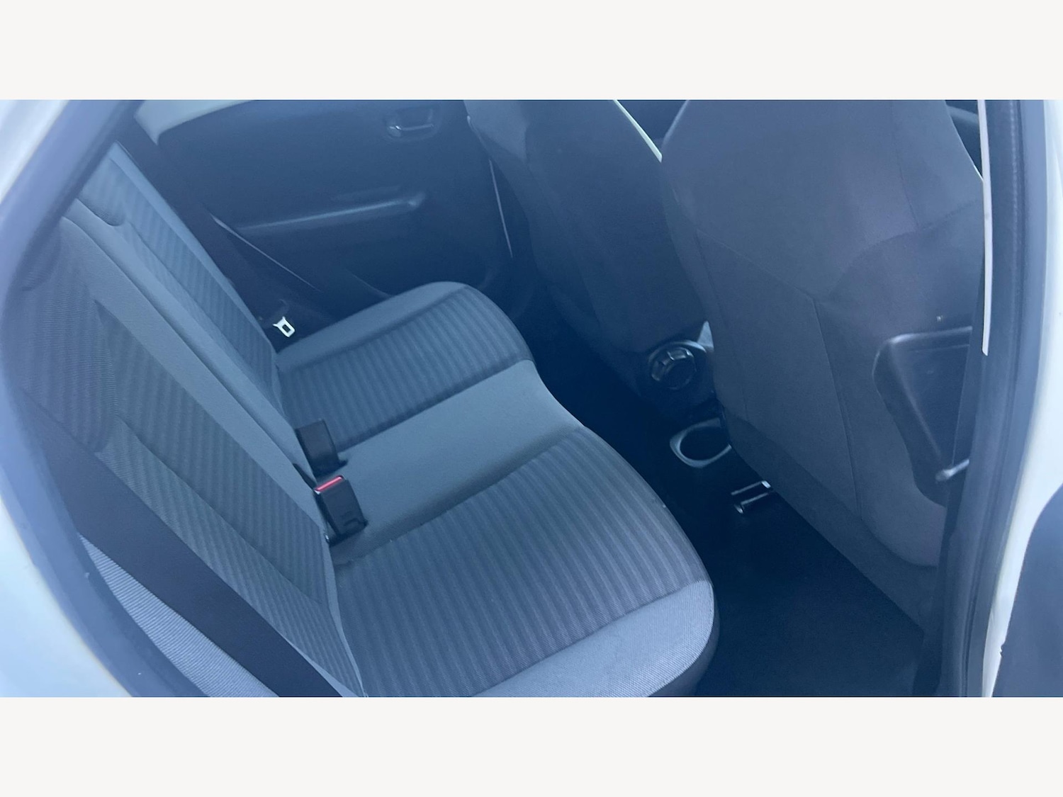 Used Toyota AYGO 2019 for sale - 76360921: Photo 14