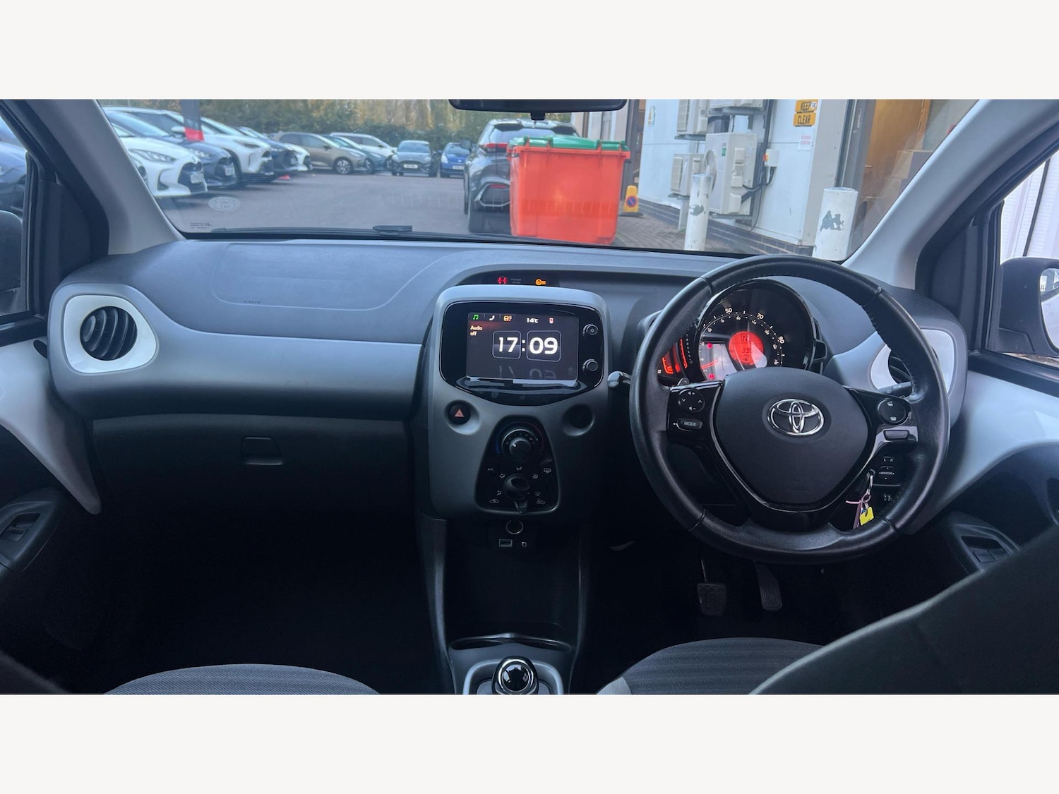 Used Toyota AYGO 2019 for sale - 76360921: Photo 7