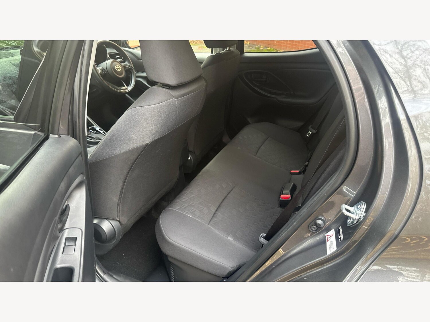 Used Toyota Yaris 2025 for sale - 76538429: Photo 15