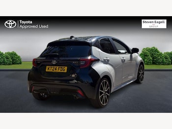 Used Toyota Yaris 2024 for sale - 79520919: Photo
