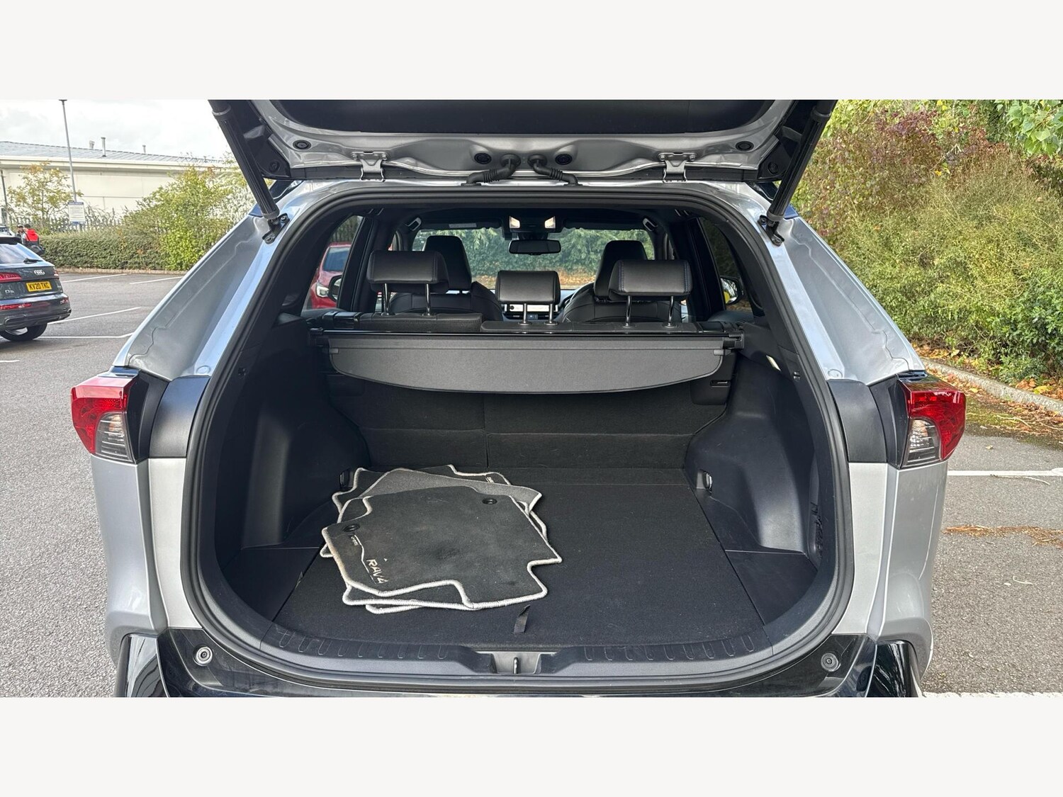 Used Toyota RAV4 2022 for sale - 76283476: Photo 16