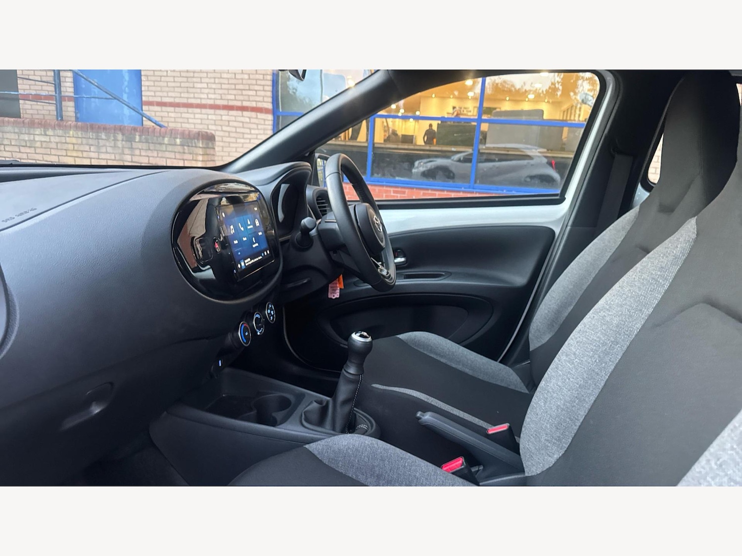 Used Toyota Aygo X 2024 for sale - 76457247: Photo 12