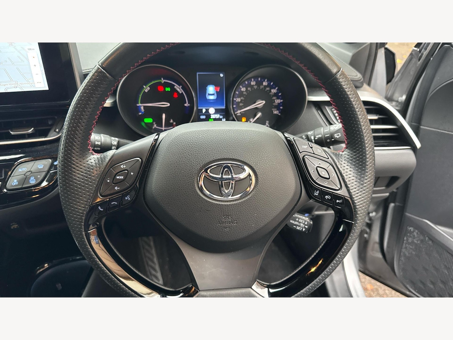 Used Toyota C-HR 2023 for sale - 76658179: Photo 10