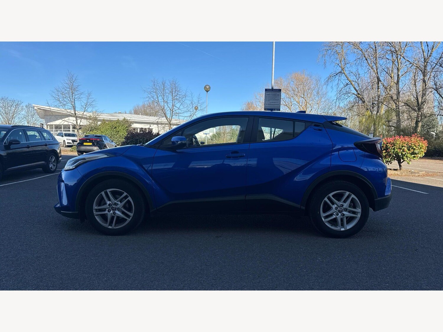 Used Toyota C-HR for sale - 77982302: Photo 19