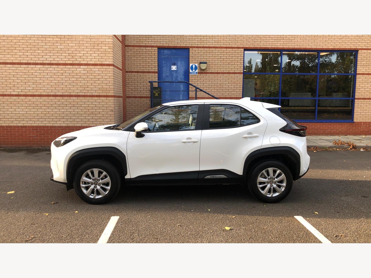 Used Toyota Yaris Cross 2024 for sale - 76020814: Photo 19