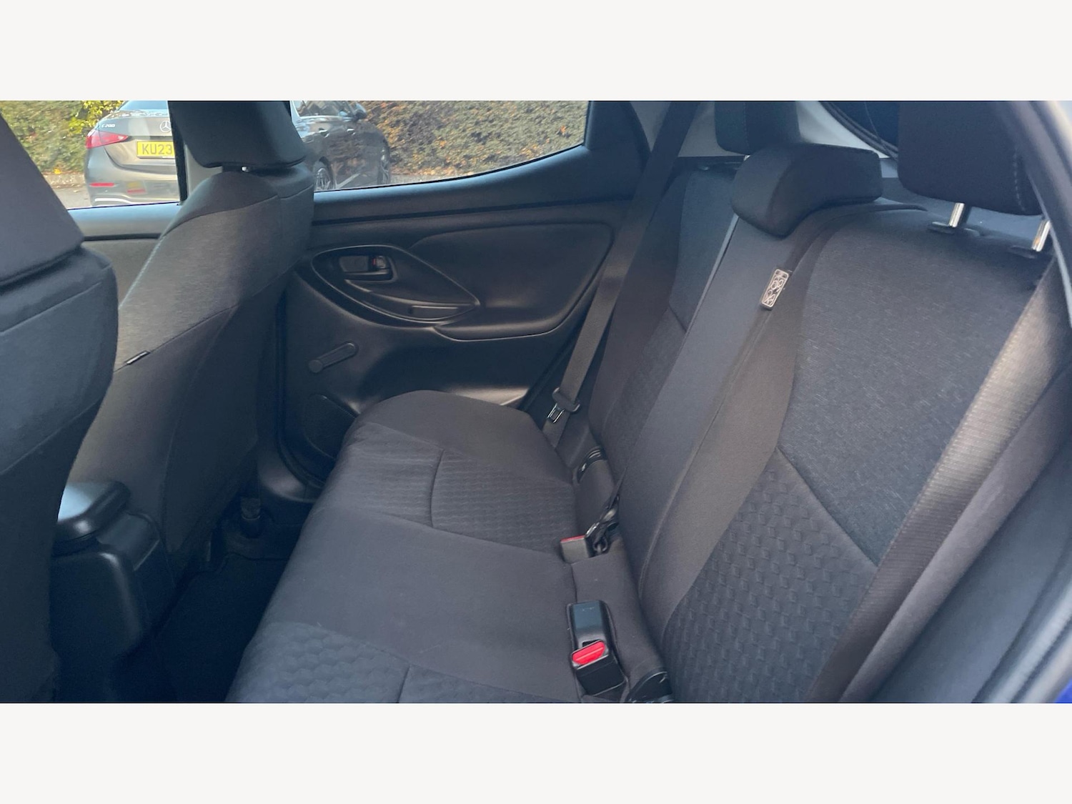 Used Toyota Yaris for sale - 76398997: Photo 15