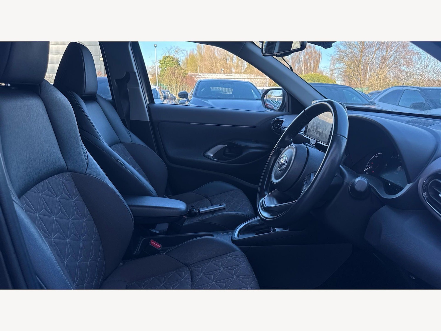 Used Toyota Yaris Cross 2021 for sale - 77982290: Photo 13