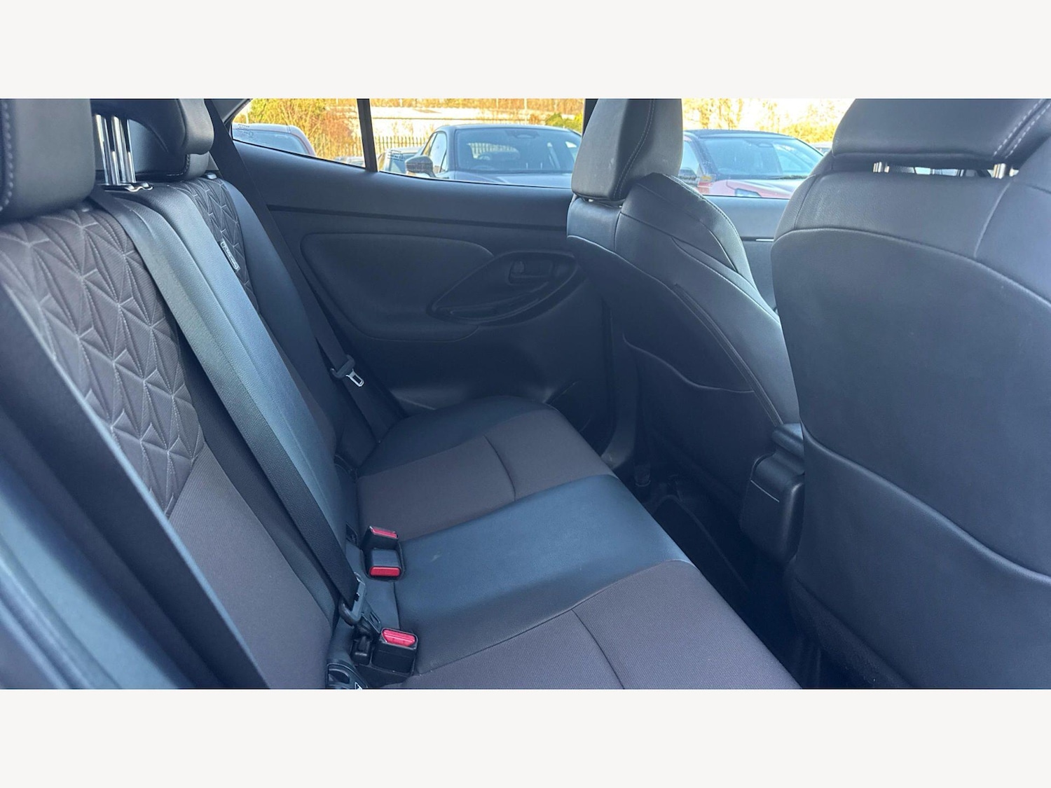 Used Toyota Yaris Cross 2021 for sale - 77982290: Photo 14