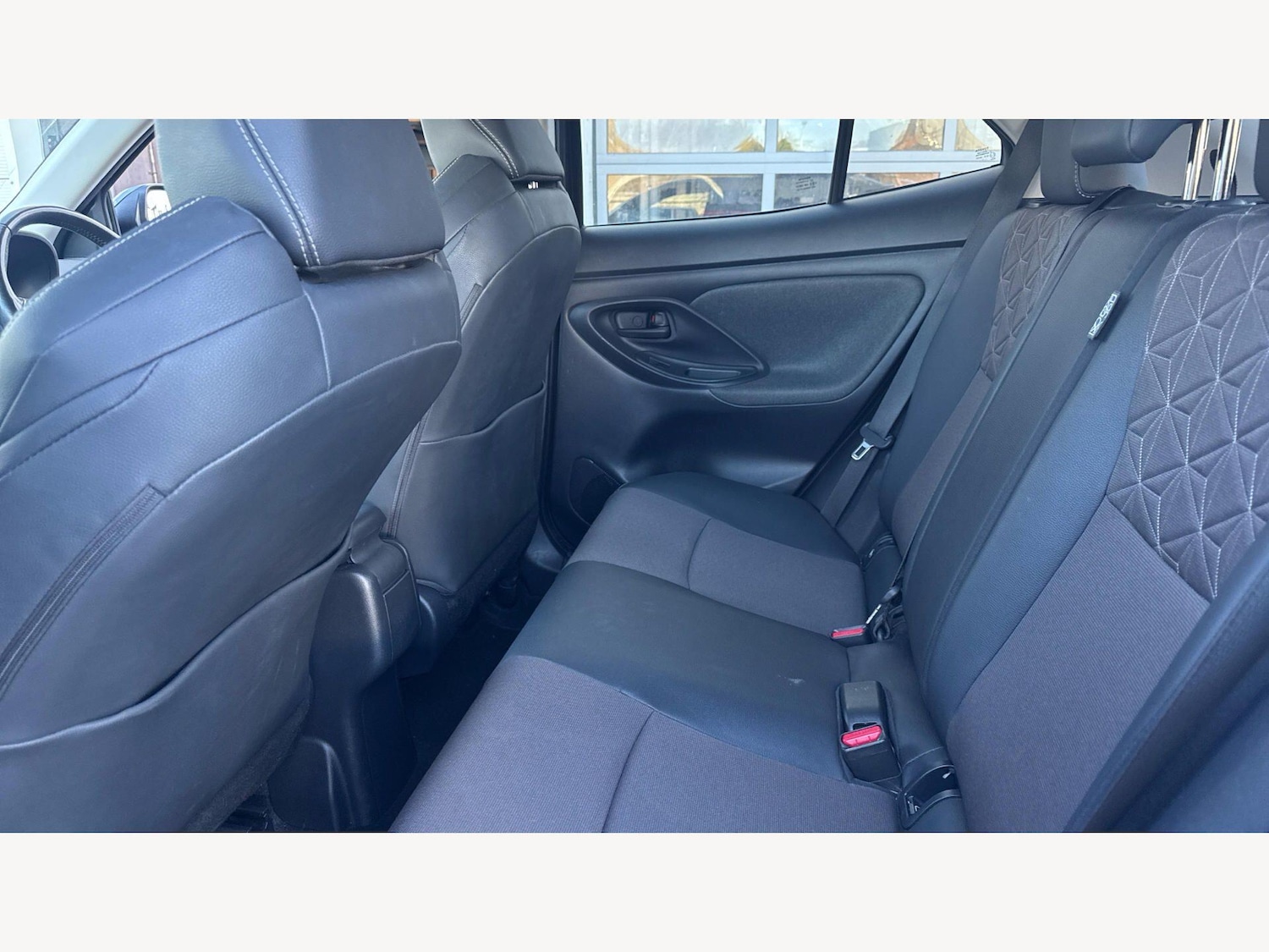 Used Toyota Yaris Cross 2021 for sale - 77982290: Photo 15