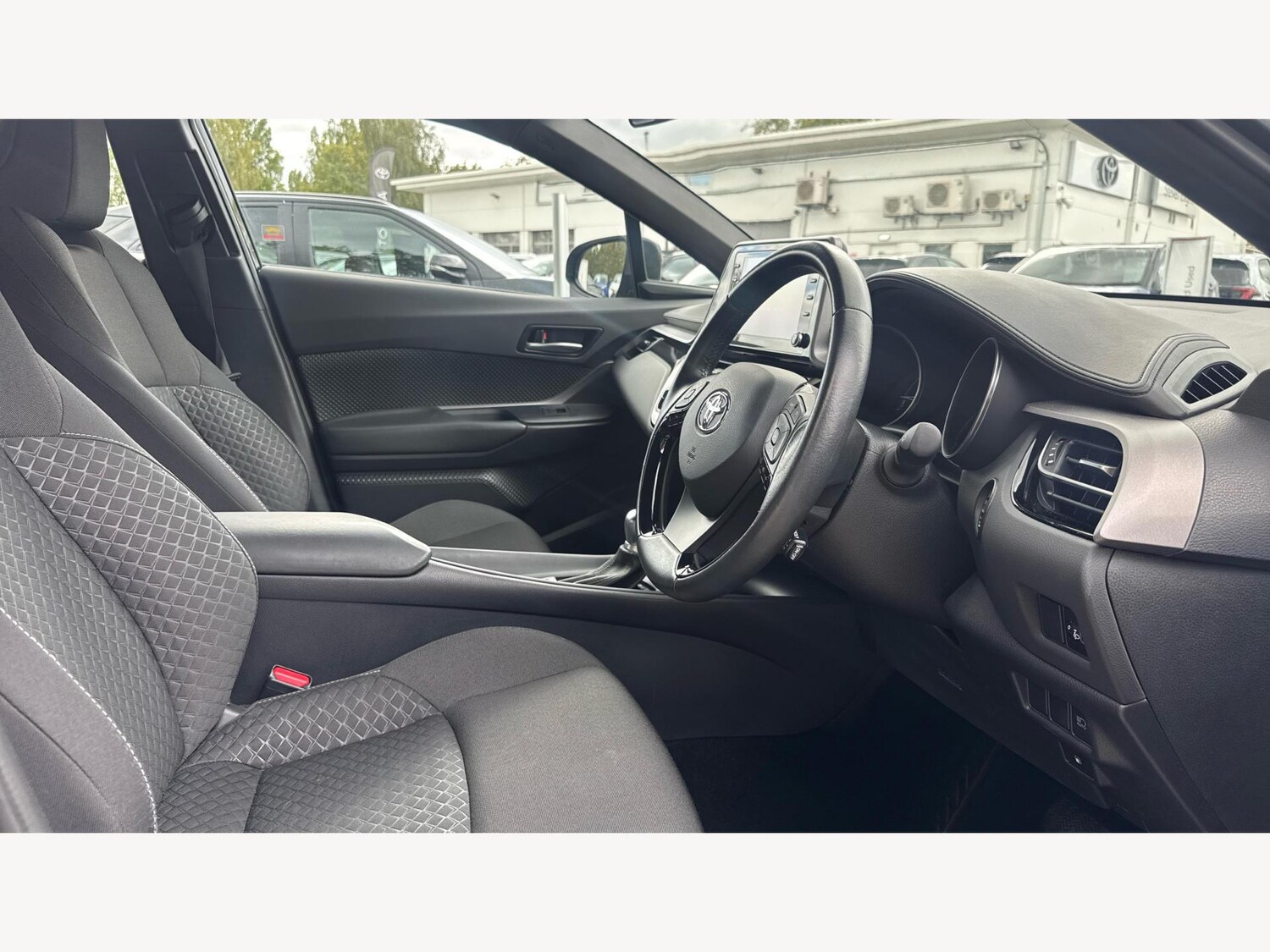 Used Toyota C-HR 2022 for sale - 76032714: Photo 13