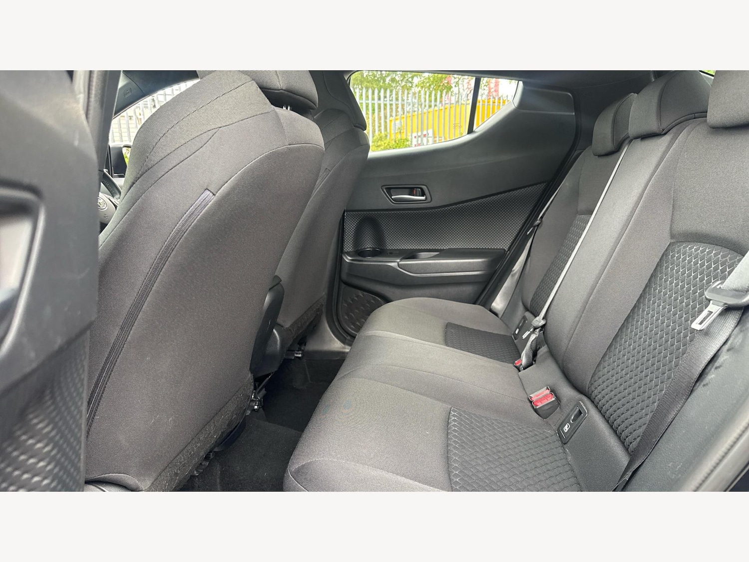 Used Toyota C-HR 2022 for sale - 76032714: Photo 15