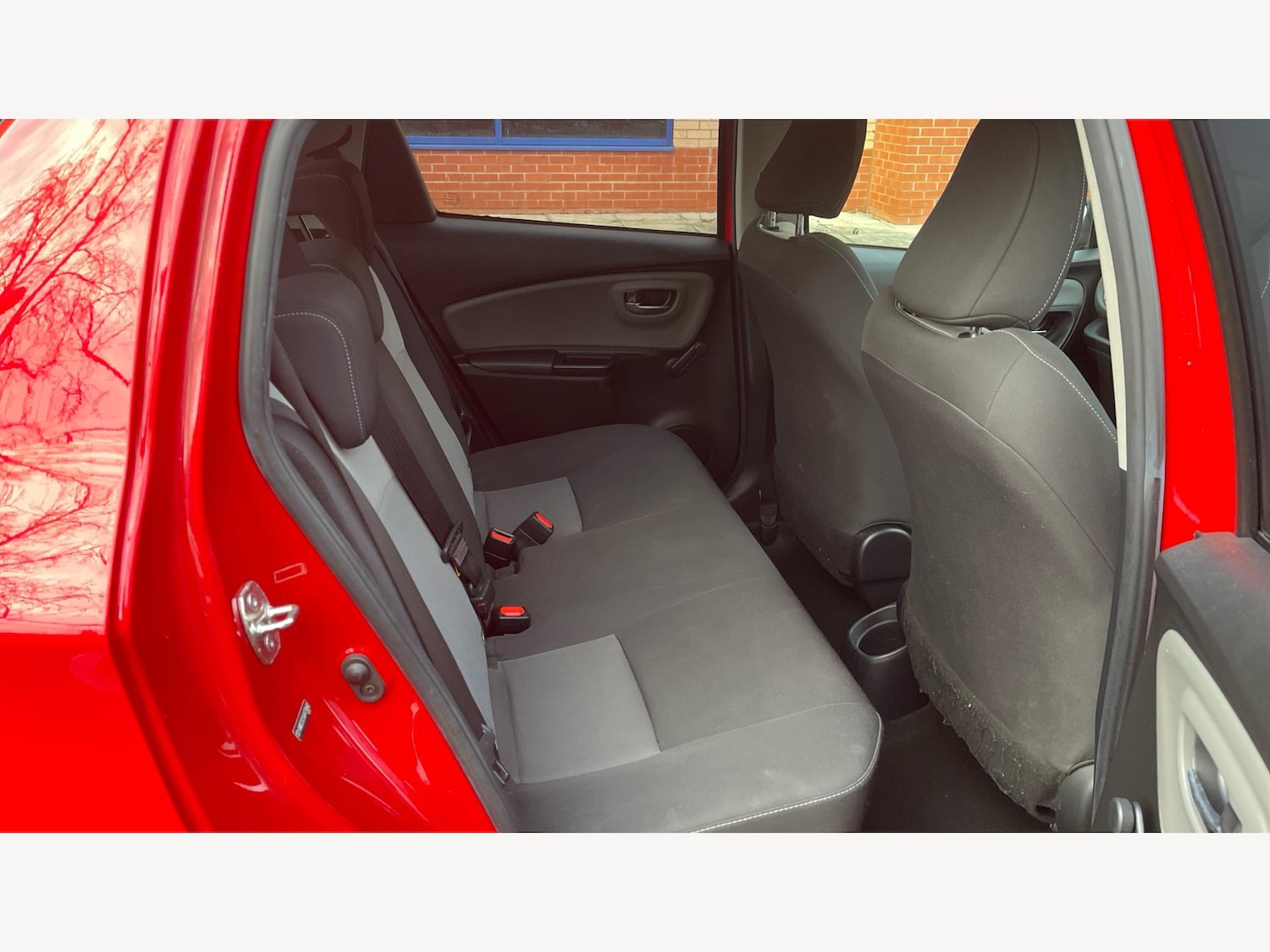 Used Toyota Yaris 2019 for sale - 77166898: Photo 14
