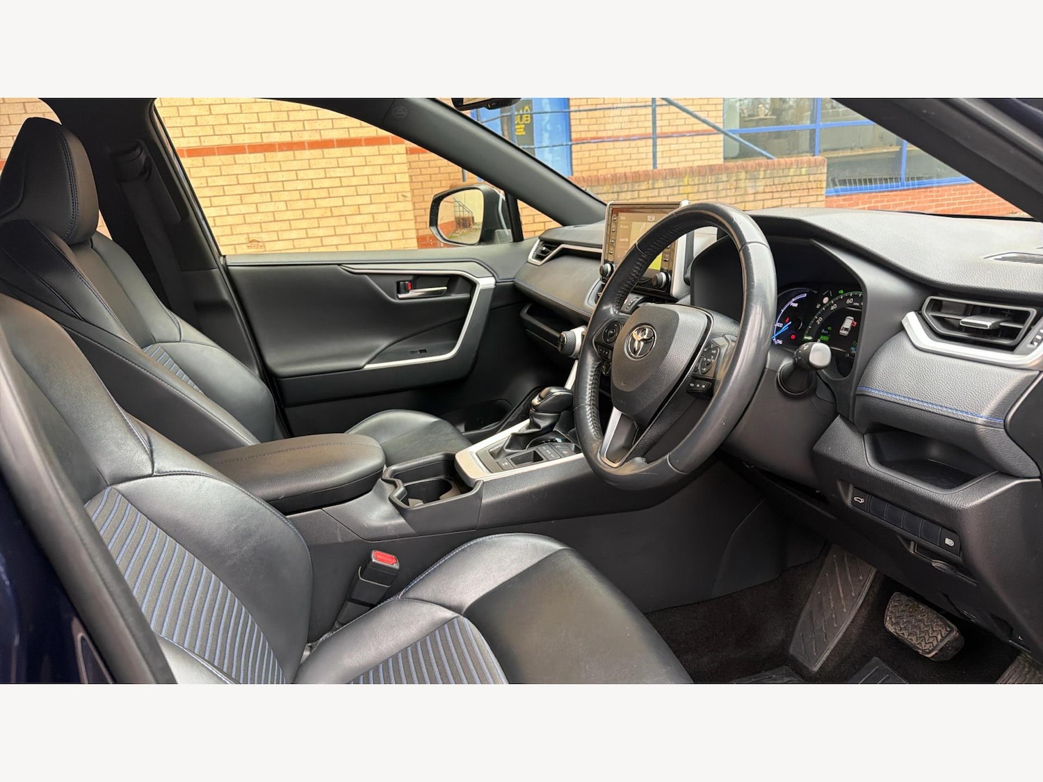 Used Toyota RAV4 2020 for sale - 77267776: Photo 13